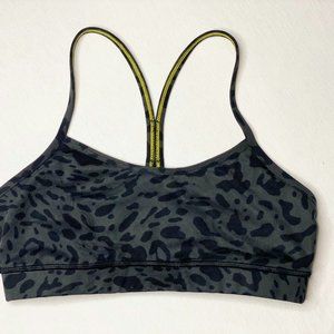Lululemon Athletica Flow Y Nulu Sports Bra Size 6